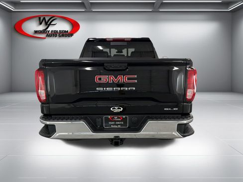 New 2026 GMC Sierra 1500 SLE w/ Preferred Package RWD image 7