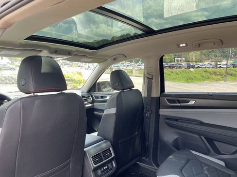 New 2026 Volkswagen Atlas Peak Edition AWD/4WD image 13