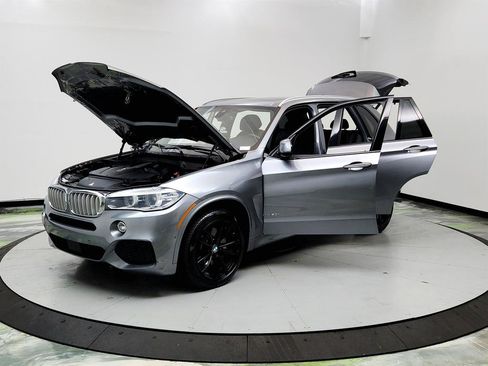Used 2018 BMW X5 xDrive50i image 9