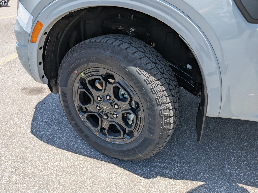 New 2026 Ford Ranger XLT w/ Black Appearance Package RWD image 30