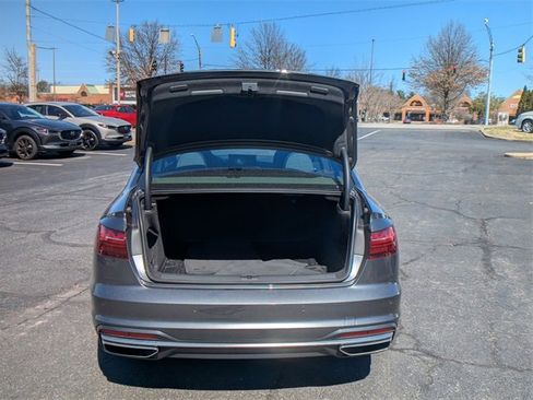 Used 2021 Audi A4 2.0T Premium w/ Convenience Package image 8