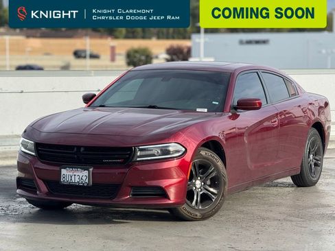 Used 2021 Dodge Charger SXT w/ Leather Interior Group image 1