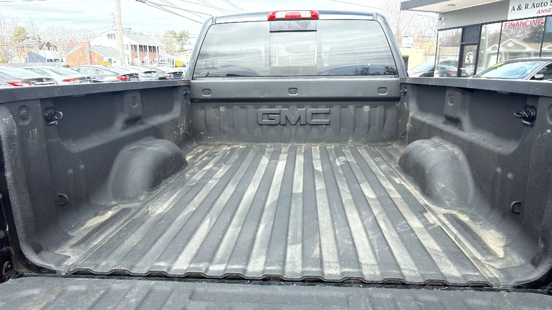 Used 2018 GMC Sierra 1500 SLT w/ SLT Premium Package AWD/4WD image 10