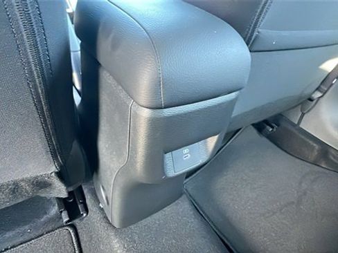 New 2025 Nissan Versa SV w/ Trunk Package image 16