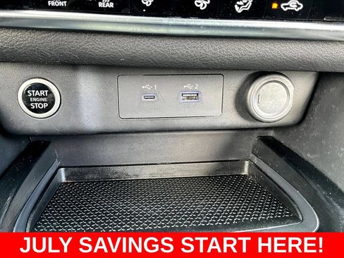 Used 2023 Nissan Rogue SV FWD image 19