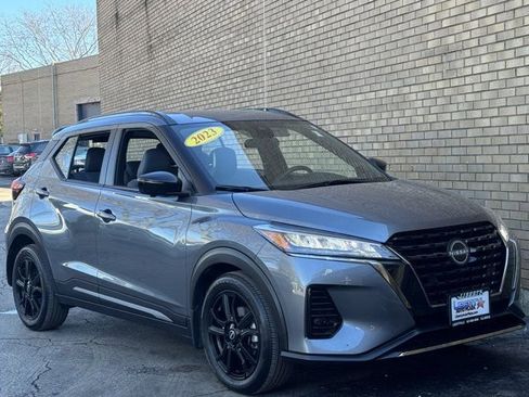 Used 2023 Nissan Kicks SR w/ SR Premium Package image 2
