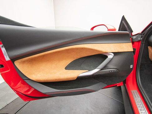 Used 2025 Ferrari 296 GTS RWD image 49