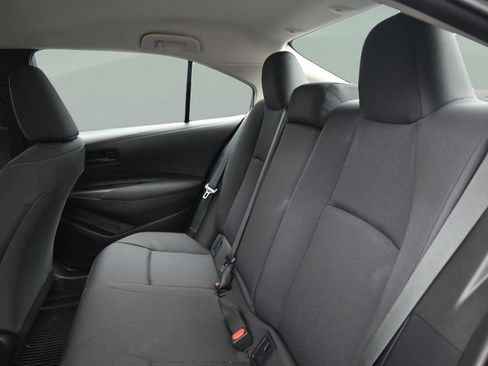 Used 2025 Toyota Corolla LE FWD image 32