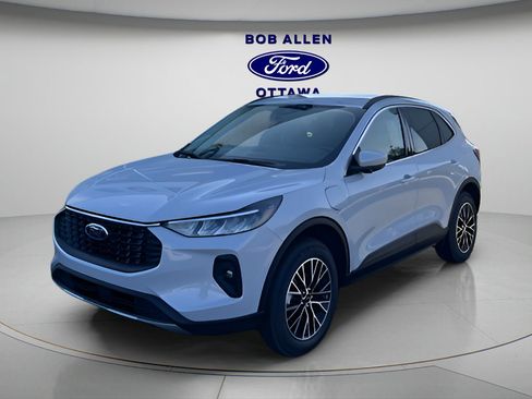 New 2026 Ford Escape PHEV image 1