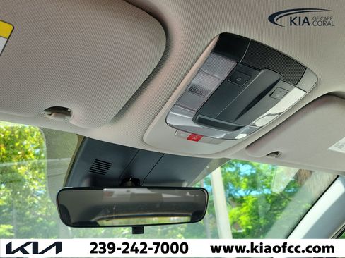 Certified 2024 Kia Sorento S FWD image 23