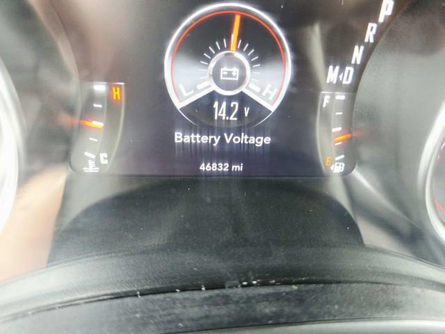 Used 2023 Dodge Challenger SXT RWD image 19