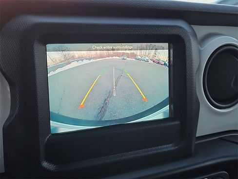 Used 2021 Jeep Wrangler Unlimited Sport image 15