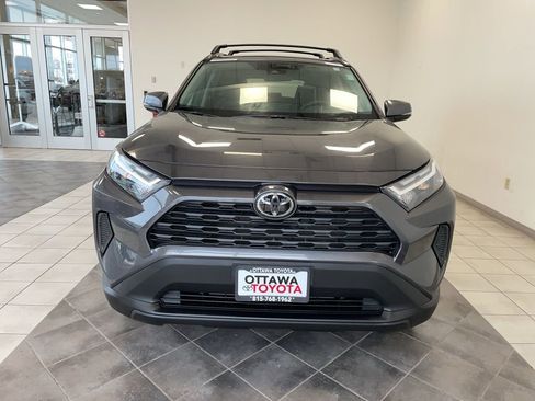 Used 2023 Toyota RAV4 XLE image 4