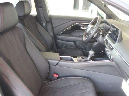 Used 2025 Acura ADX A-Spec FWD image 21