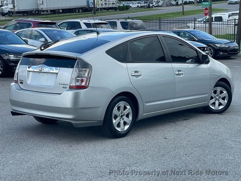 Used 2005 Toyota Prius FWD image 27