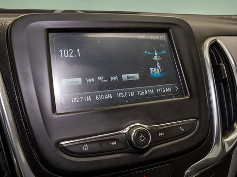 Used 2018 Chevrolet Equinox LS image 11