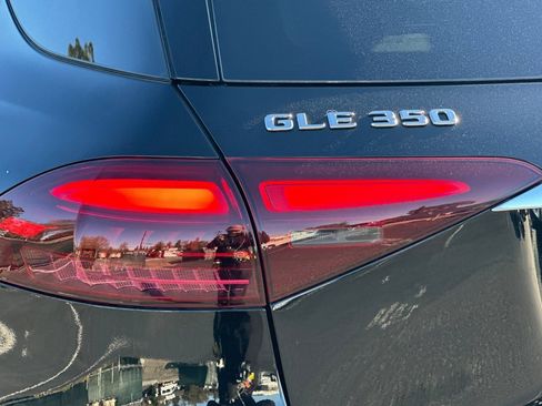 Used 2025 Mercedes-Benz GLE 350 350 image 12