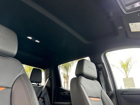 Certified 2025 GMC Sierra 1500 AT4 image 17