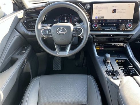 Used 2025 Lexus TX 350 AWD w/ Technology Package image 12