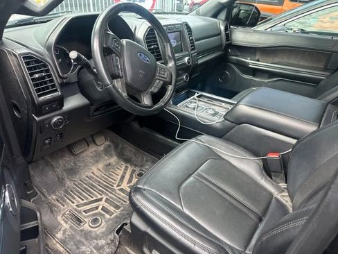 Used 2020 Ford Expedition Limited w/ Equipment Group 302A AWD/4WD image 8