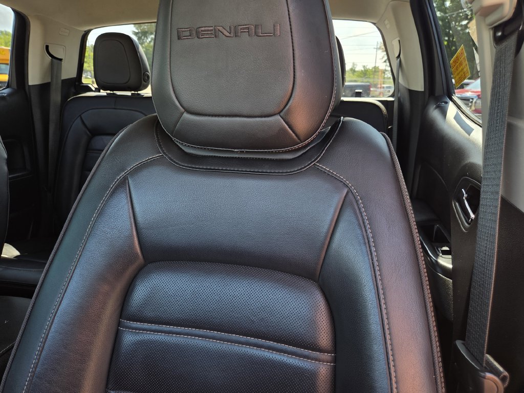 Used 2018 GMC Canyon Denali AWD/4WD image 17