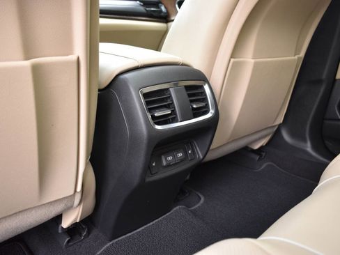Used 2019 Acura RDX AWD w/ Advance Package image 13