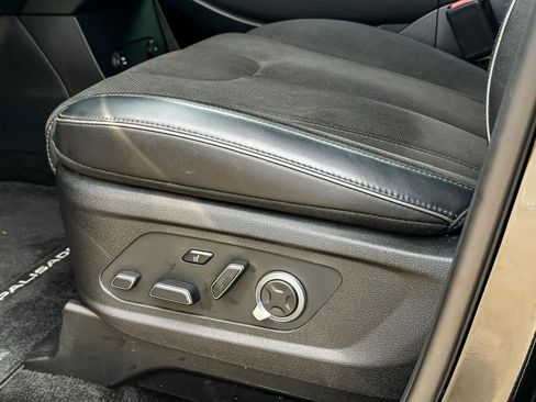 Used 2025 Hyundai Palisade Calligraphy image 15