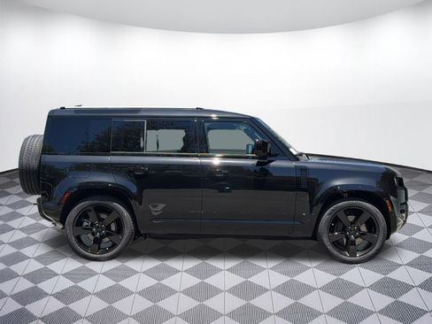 New 2026 Land Rover Defender 110 X-Dynamic SE AWD/4WD image 8