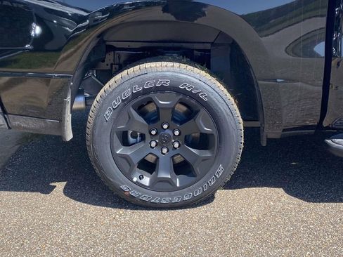 New 2026 RAM 1500 Express AWD/4WD image 37