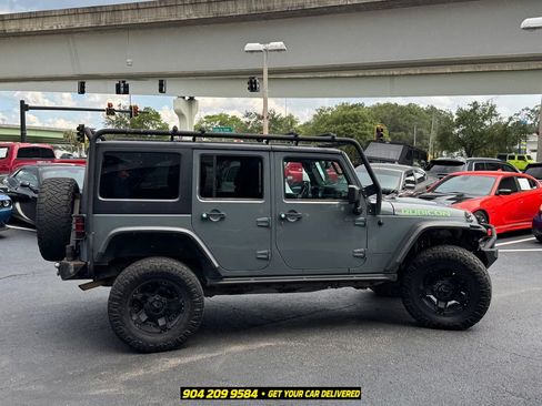 Used 2014 Jeep Wrangler Unlimited Rubicon AWD/4WD image 5