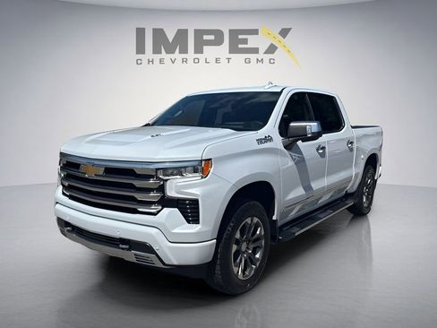 New 2026 Chevrolet Silverado 1500 High Country w/ Technology Package AWD/4WD image 1