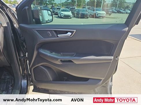 Used 2018 Ford Edge SE AWD/4WD image 34