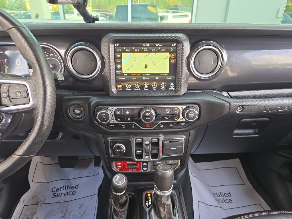 Used 2023 Jeep Wrangler Unlimited Rubicon 392 AWD/4WD image 21