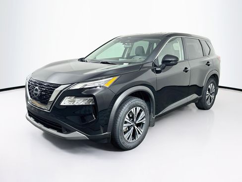 Used 2022 Nissan Rogue SV AWD/4WD image 3
