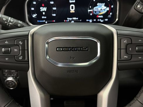 Used 2026 GMC Sierra 3500 Denali w/ Denali Reserve Package AWD/4WD image 25