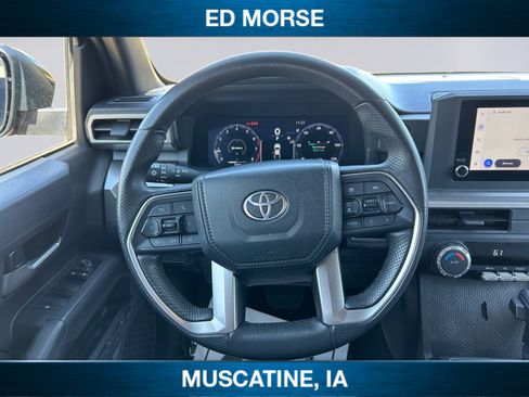 Used 2024 Toyota Tacoma TRD Off-Road AWD/4WD image 12