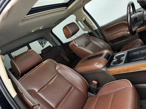 Used 2015 Chevrolet Silverado 3500 High Country w/ Duramax Plus Package AWD/4WD image 17
