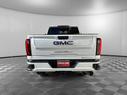 Used 2025 GMC Sierra 3500 Denali Ultimate AWD/4WD image 5