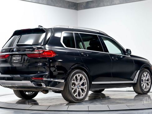 Used 2022 BMW X7 xDrive40i w/ Executive Package AWD/4WD image 16