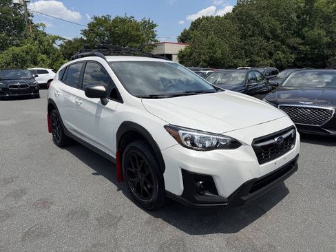 Used 2018 Subaru Crosstrek 2.0i AWD/4WD image 3