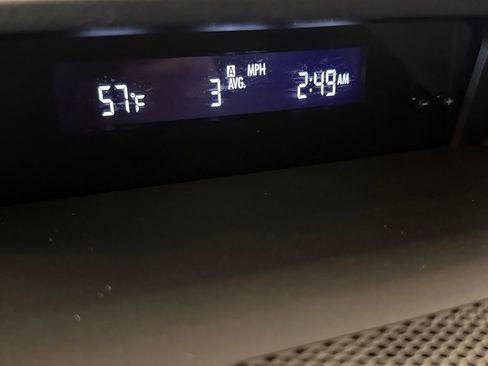 Used 2021 Subaru Ascent Premium w/ Convenience Package image 13