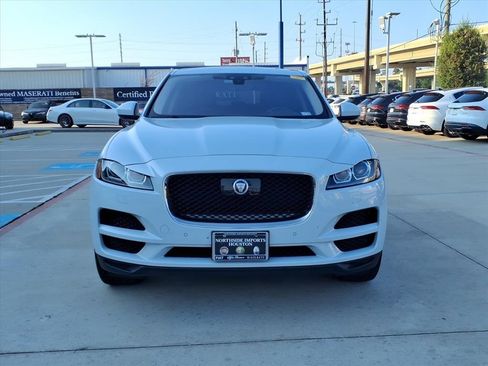 Used 2020 Jaguar F-PACE Prestige image 10