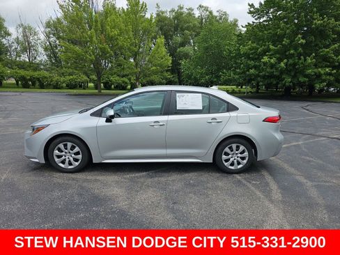 Used 2024 Toyota Corolla LE FWD image 1