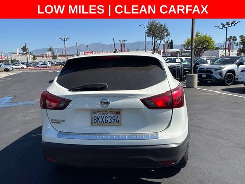 Used 2017 Nissan Rogue Sport S w/ S Appearance Package FWD image 5