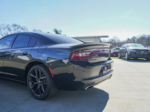 Used 2021 Dodge Charger SXT w/ Blacktop Package image 28