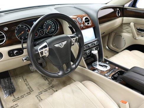 Used 2014 Bentley Flying Spur W12 AWD/4WD image 2