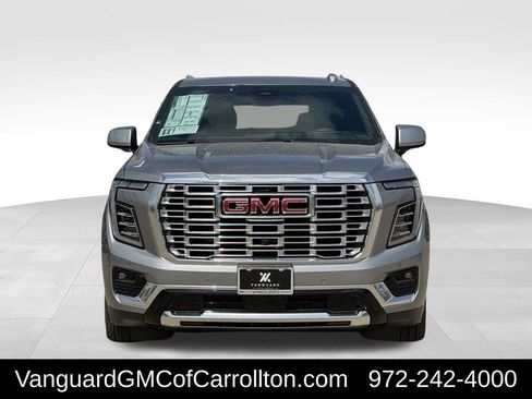 New 2026 GMC Yukon Denali w/ Denali Reserve Package AWD/4WD image 7
