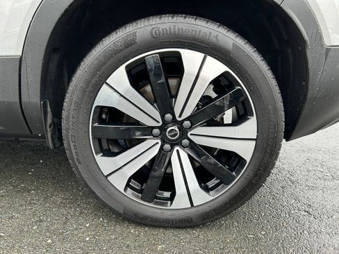 Used 2023 Volvo XC40 Recharge Plus image 60