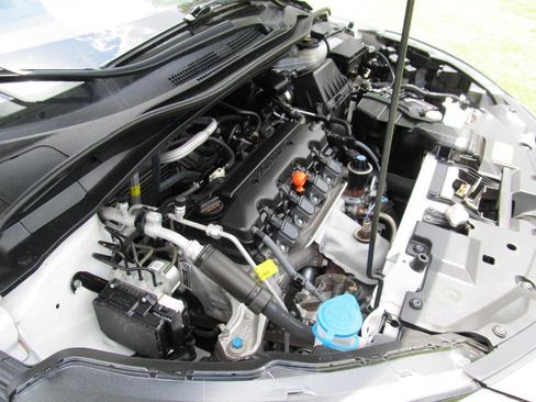 Used 2022 Honda HR-V EX image 41