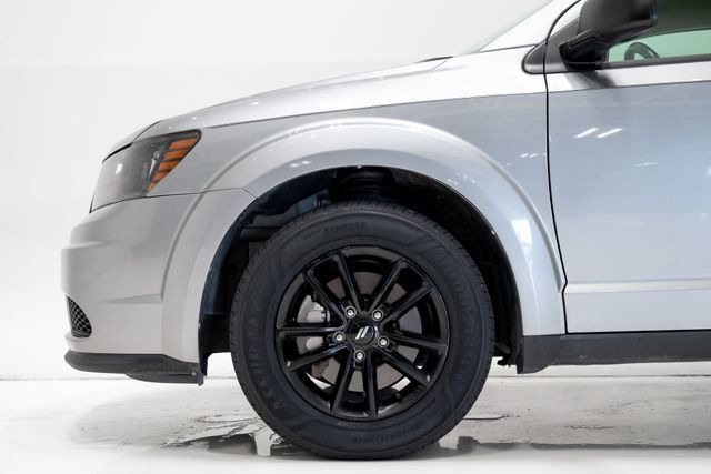 Used 2020 Dodge Journey SE w/ SE Popular Equipment Group FWD image 29